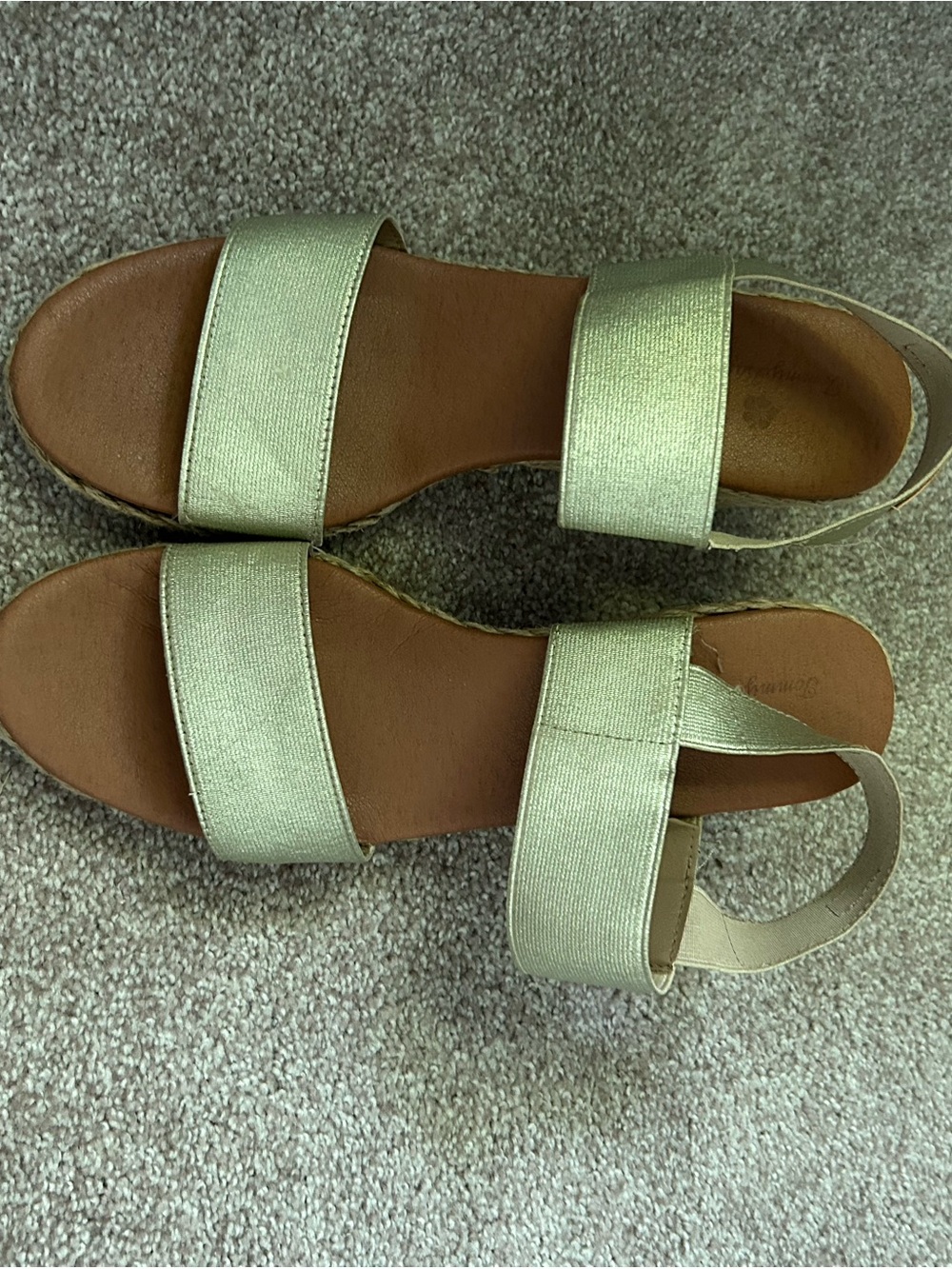 Tommy Bahama Metallic Light Gold Double-Strap Sandals